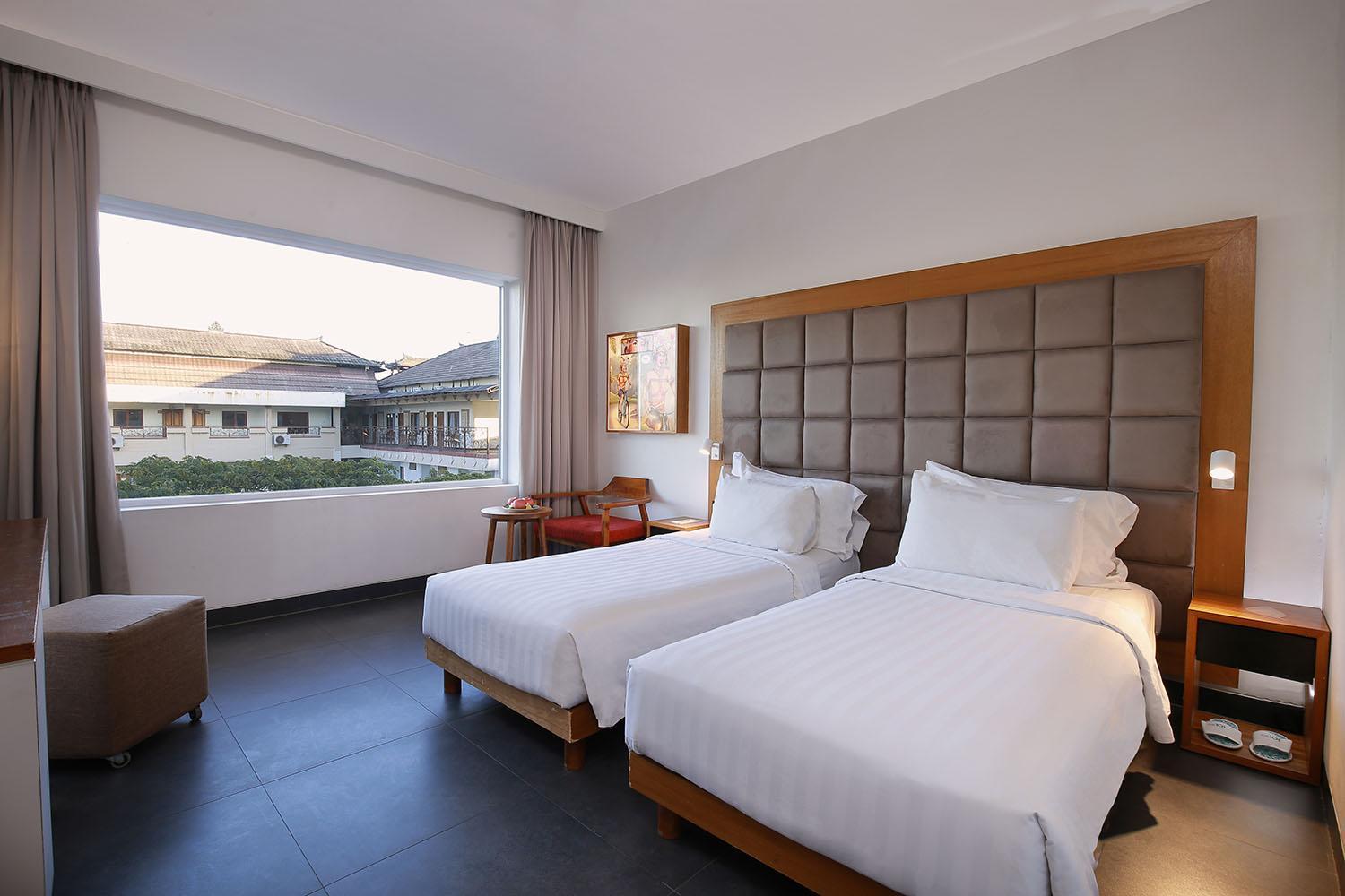 Hotel The 1O1 Bali Fontana Seminyak Legian Exterior foto